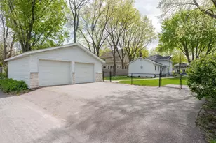 1520 N Broad St, Mankato, MN 56001 - Photo 37