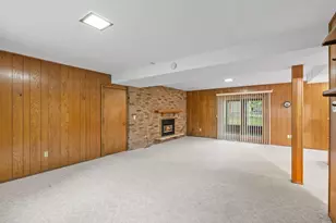 868 Cobb Rd, Shoreview, MN 55126 - Photo 17