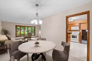 868 Cobb Rd, Shoreview, MN 55126 - Photo 5