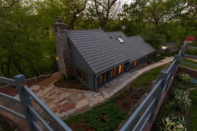 10300 Riverview Road, Eden Prairie, MN 55347 - Photo 23