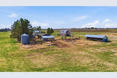 3780 Highway 73, Kettle River, MN 55757 - Photo 7