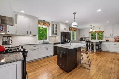 2131 Juno Avenue, Saint Paul, MN 55116 - Photo 13