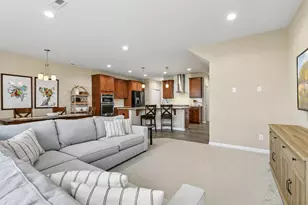 708 Rockburn Rd, Chanhassen, MN 55317 - Photo 7