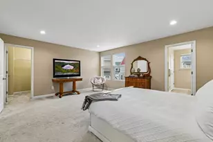 708 Rockburn Rd, Chanhassen, MN 55317 - Photo 21