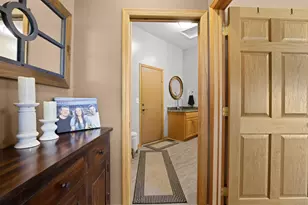 8156 9th St Pl N, Oakdale, MN 55128 - Photo 29