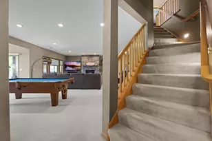 8156 9th St Pl N, Oakdale, MN 55128 - Photo 33