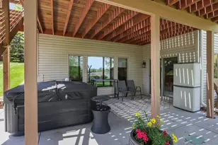 8156 9th St Pl N, Oakdale, MN 55128 - Photo 53