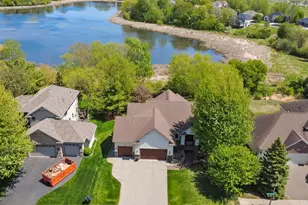 8156 9th St Pl N, Oakdale, MN 55128 - Photo 3
