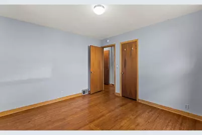 1739 Hampshire Avenue, Saint Paul, MN 55116 - Photo 15