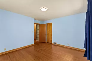 1739 Hampshire Ave, Saint Paul, MN 55116 - Photo 13