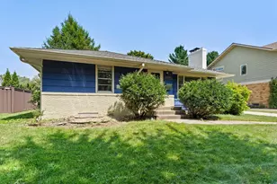 1739 Hampshire Ave, Saint Paul, MN 55116 - Photo 33