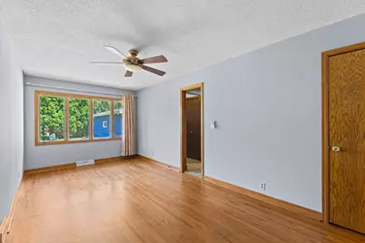 1739 Hampshire Avenue, Saint Paul, MN 55116 - Photo 17