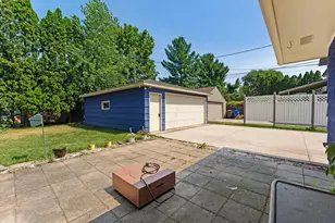 1739 Hampshire Ave, Saint Paul, MN 55116 - Photo 35