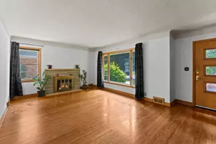 1739 Hampshire Ave, Saint Paul, MN 55116 - Photo 5