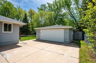 8101 47th Ave N, New Hope, MN 55428 - Photo 21