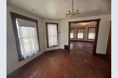 303 E Academy Street, Owatonna, MN 55060 - Photo 9
