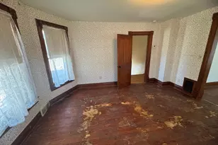 303 E Academy St, Owatonna, MN 55060 - Photo 13