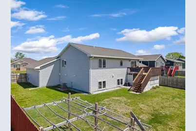 809 24th Avenue NW, Austin, MN 55912 - Photo 27