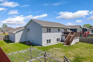 809 24th Ave NW, Austin, MN 55912 - Photo 27