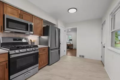 3349 49th Avenue N, Brooklyn Center, MN 55429 - Photo 3