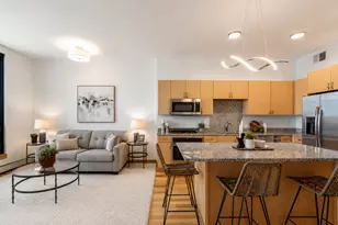 1240 S 2nd St, Minneapolis, MN 55415 - Photo 1