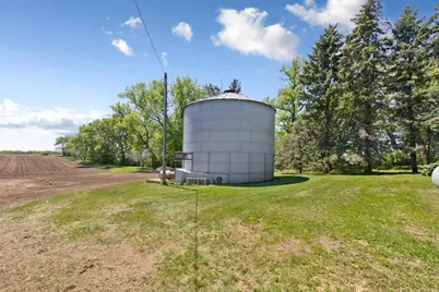 26251 590th St, Mantorville, MN 55955 - Photo 11