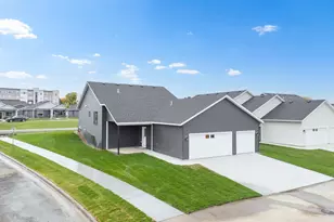 5305 Equinox Pl NW, Rochester, MN 55901 - Photo 29