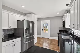 4425 Park Ave, Minneapolis, MN 55407 - Photo 9