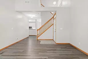 17980 Cobblestone Way, Eden Prairie, MN 55347 - Photo 7