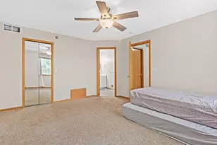 17980 Cobblestone Way, Eden Prairie, MN 55347 - Photo 19