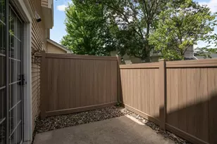 11200 Providence Ln, Eden Prairie, MN 55344 - Photo 35