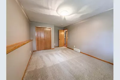 14734 Yosemite Avenue S, Savage, MN 55378 - Photo 13