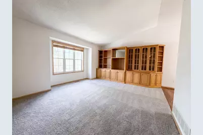 14734 Yosemite Avenue S, Savage, MN 55378 - Photo 3