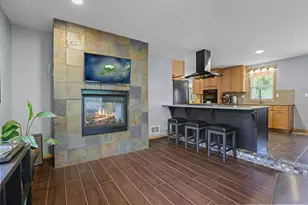 10101 Harrison Rd, Bloomington, MN 55437 - Photo 7