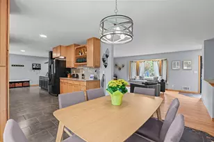 10101 Harrison Rd, Bloomington, MN 55437 - Photo 13