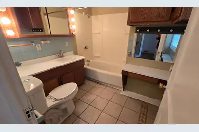 700 12th Avenue SW, Austin, MN 55912 - Photo 9