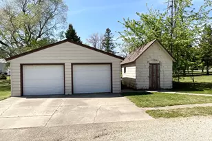 3500 4th St NE, Austin, MN 55912 - Photo 21