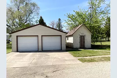 3500 4th Street NE, Austin, MN 55912 - Photo 17