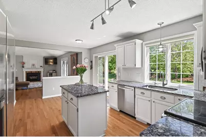 1807 Bromley Drive, Woodbury, MN 55125 - Photo 5