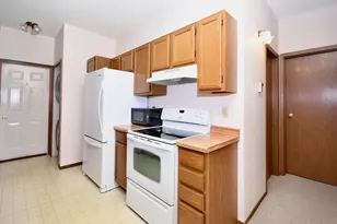 2901 32nd St S, Moorhead, MN 56560 - Photo 13