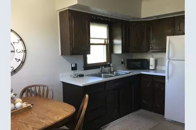 610 Lyon Avenue N, Canby, MN 56220 - Photo 3