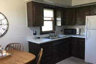 610 Lyon Ave N, Canby, MN 56220 - Photo 3