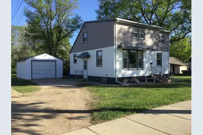 610 Lyon Avenue N, Canby, MN 56220 - Photo 17
