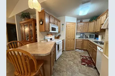 1729 6th Street W, West Fargo, ND 58078 - Photo 11