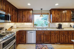 20426 Kanes Ln, Prior Lake, MN 55372 - Photo 9