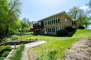 1524 Squirrels Nest Rd, Kasota, MN 56050 - Photo 31