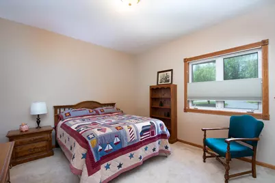 1524 Squirrels Nest Road, Kasota, MN 56050 - Photo 15