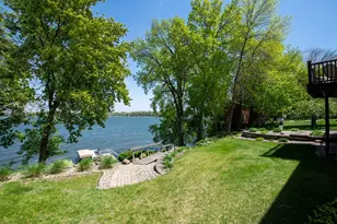 1524 Squirrels Nest Rd, Kasota, MN 56050 - Photo 27