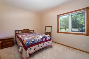 1524 Squirrels Nest Rd, Kasota, MN 56050 - Photo 19