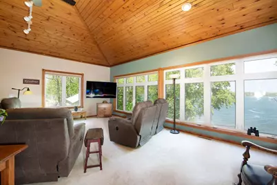 1524 Squirrels Nest Road, Kasota, MN 56050 - Photo 7